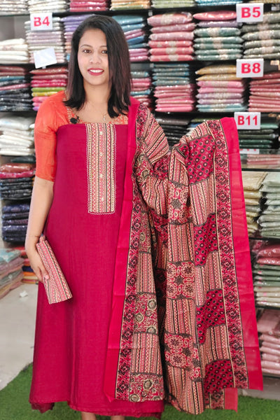 CASUAL WEAR SALWAR SUITS N2456