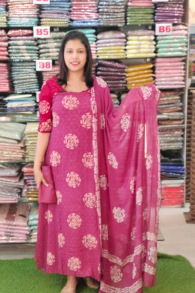 STYLISH EMBROIDRY WITH BATIK PRINTED PURE GEORGETTE SUITS N2522