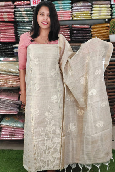 PREMIUM APPLIC WORKED BANARASI SALWAR SUITS N2526