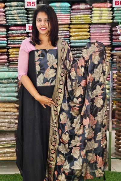 BUDGETED BRASSO WEAVED VICHITRA SALWAR SUITS @895/- N2541