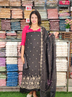 AWESOME MUL CHNADERI SALWAR SUITS @1095/- N2646