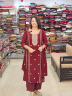 BUDGETED PARTYWEAR GEORGETTE SUITS @860/- N2699