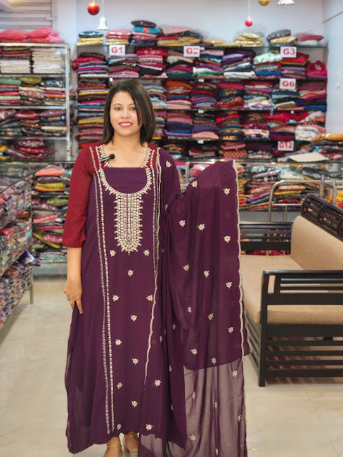 BUDGETED PARTYWEAR GEORGETTE SUITS @860/- N2699