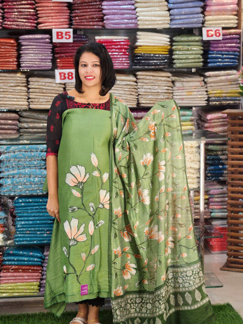 VARIETY MULTI COLOUR WORKED SALWAR SUITS @1195/- N2735