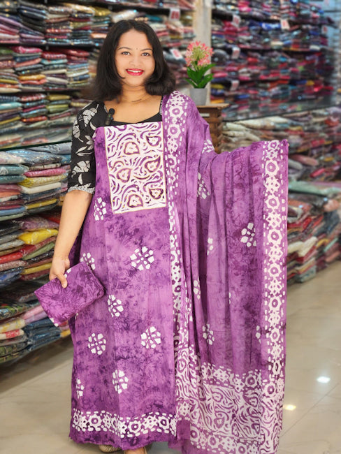 BUDGETED BATIK PRINTED COTTON SUITS @895/- N2747