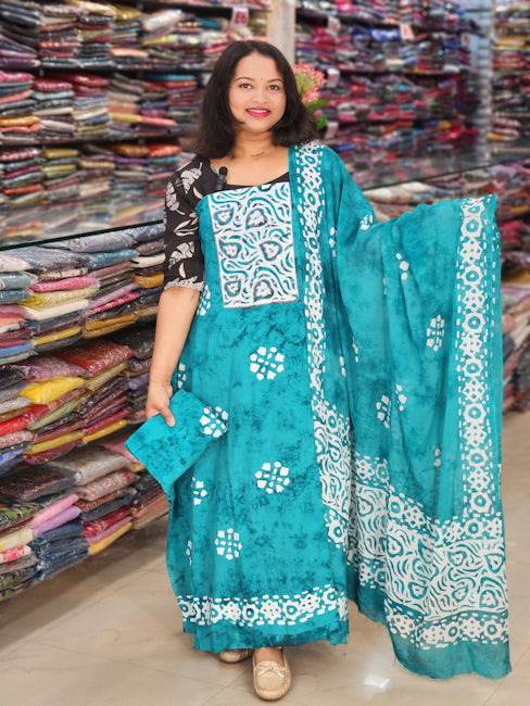 BUDGETED BATIK PRINTED COTTON SUITS @895/- N2747