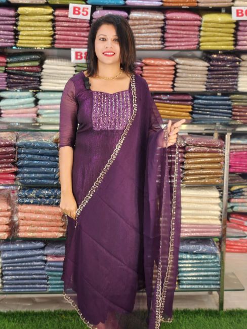 HEAVY YOKE WORKED PLATINUM CRUSH SALWAR SUITS @899/- N2777