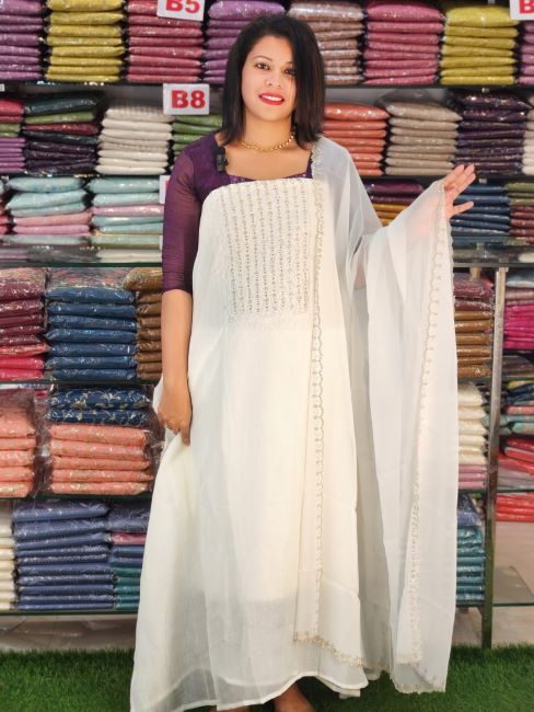 HEAVY YOKE WORKED PLATINUM CRUSH SALWAR SUITS @899/- N2777