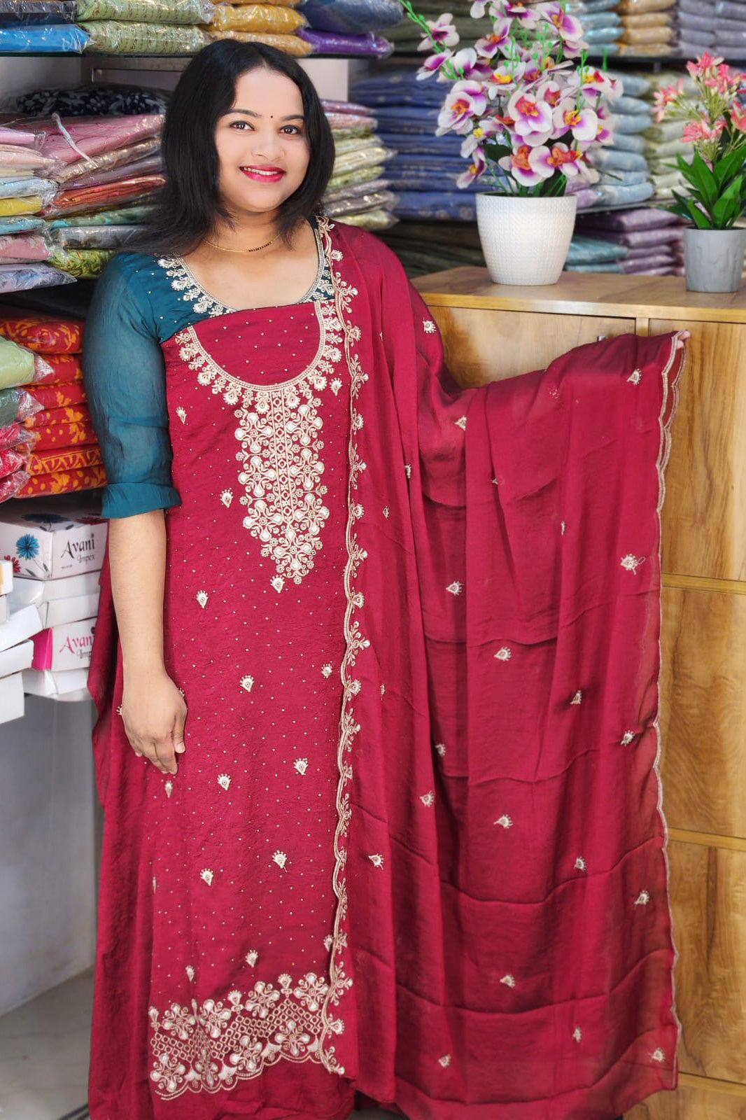 PREMIUM PARTYWEAR SALWAR SUITS @1295/- N2639