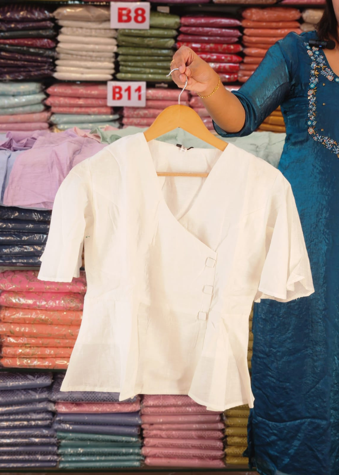 GENZ SPECIAL TUNICS TOPS @722/- N2798