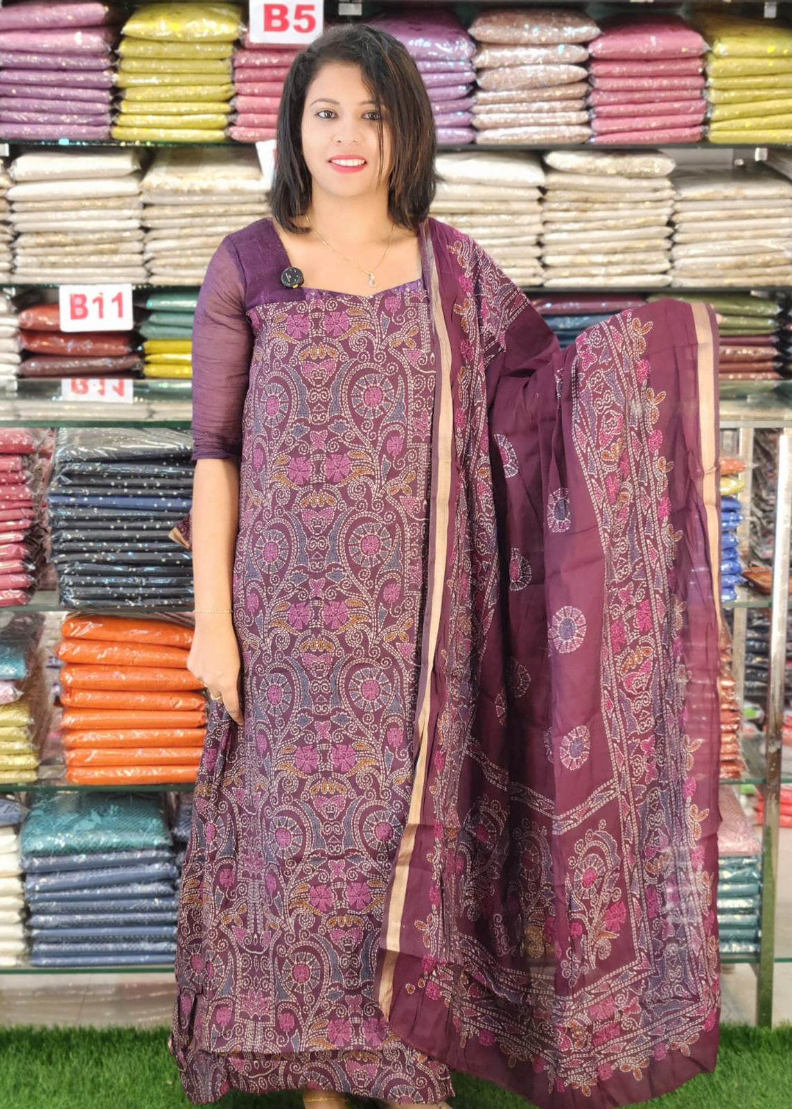 BUDGETED MAHESWARI SILK SALWAR SUITS @899/- N2810
