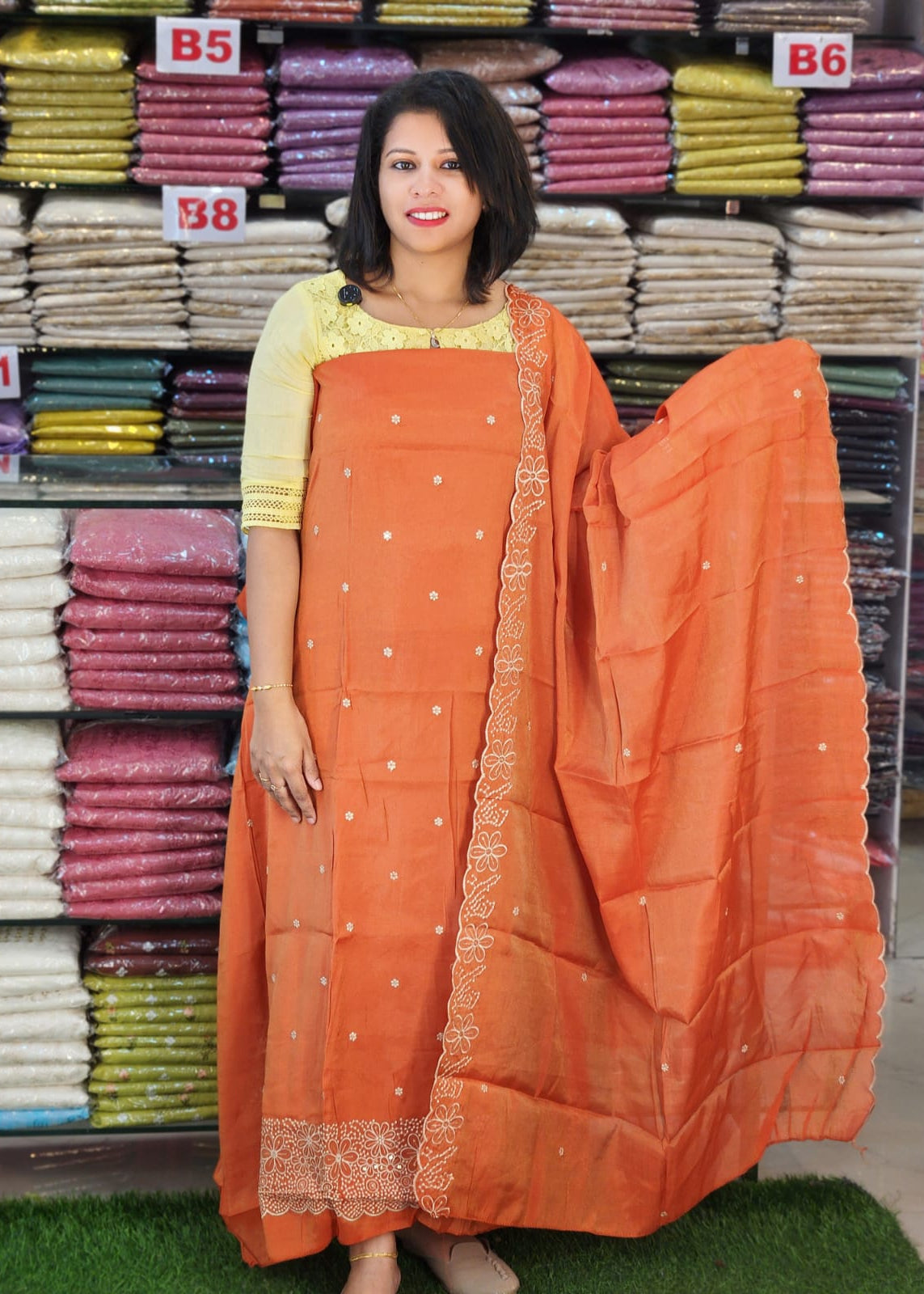 BUDGETED MUL SHIMMER SALWAR SUITS @999/- N2706
