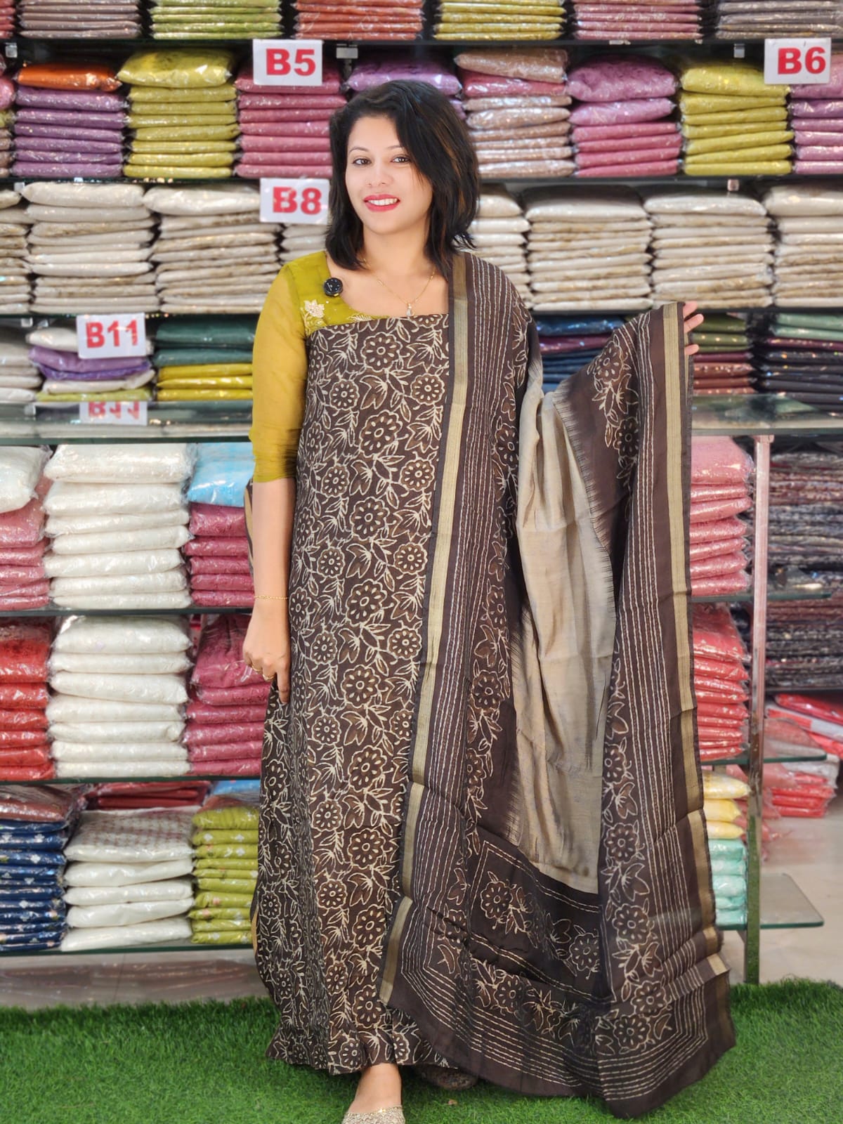 PREMIUM MAHESWARI SILK SALWAR SUITS @1099/- N2816