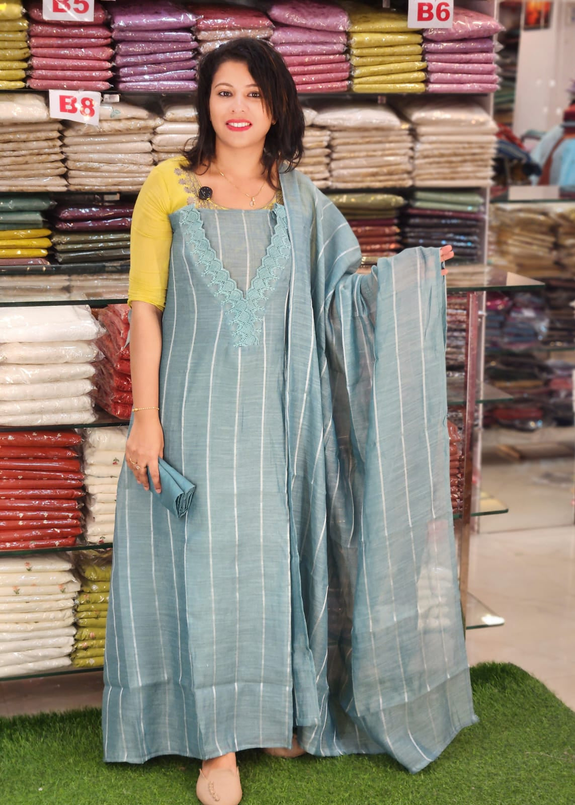 DEMANDED LINEN SALWAR SUITS @895/- N2814