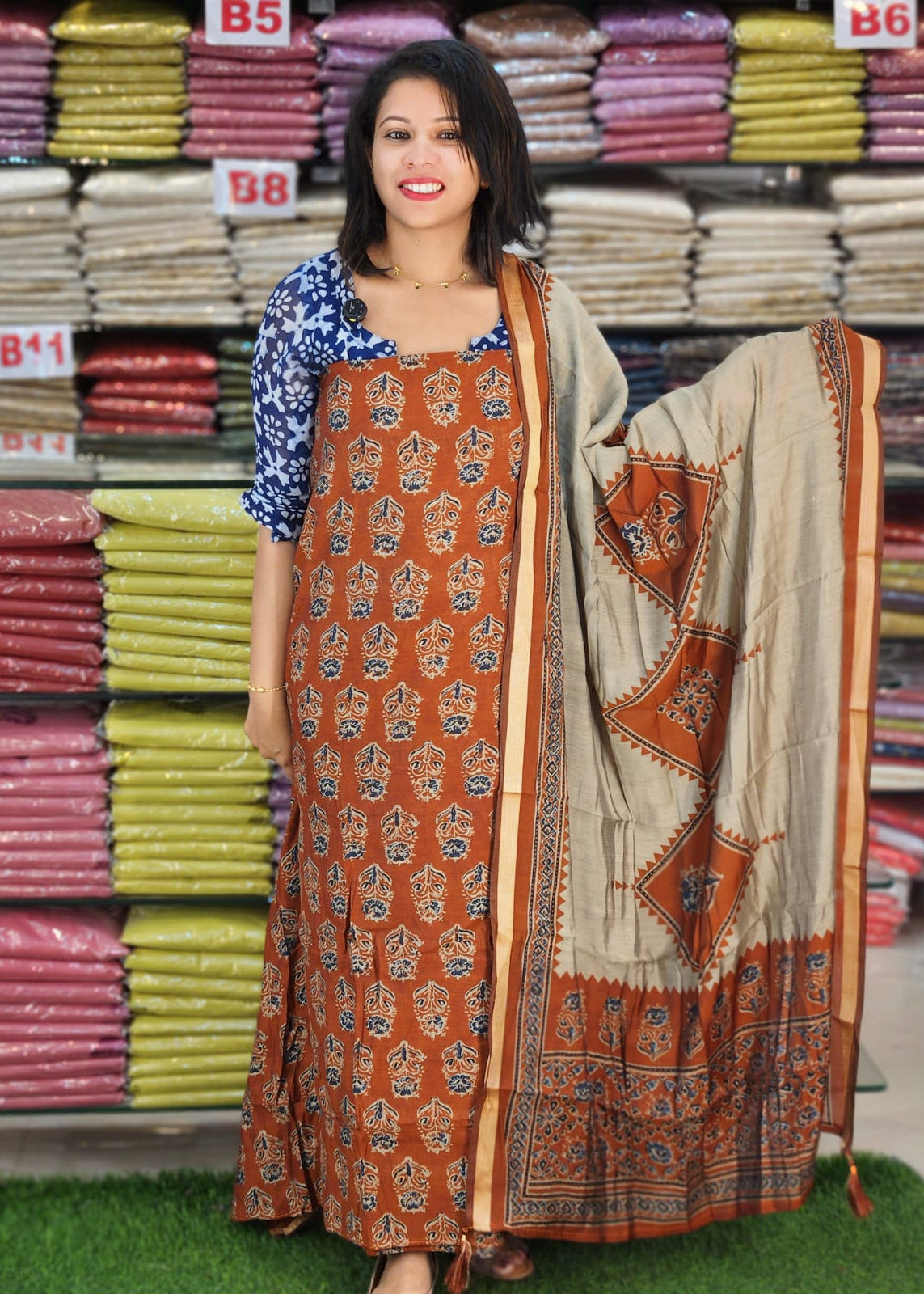 STYLISH MAHESWARI SILK SALWAR SUITS @1199/- N2824