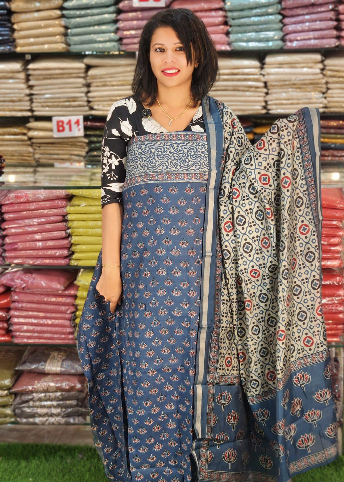 AWESOME MAHESWARI SILK  SALWAR SUITS @1050/-  N2846