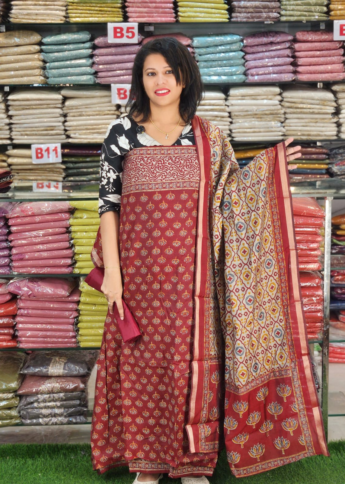 AWESOME MAHESWARI SILK  SALWAR SUITS @1050/-  N2846